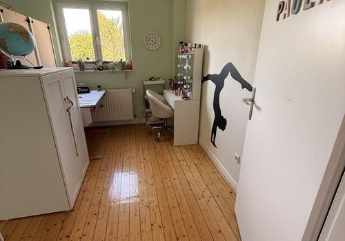Schlafzimmer 3