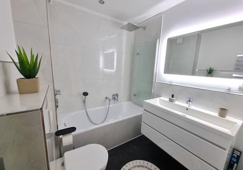 Vollbad mit Regendusche