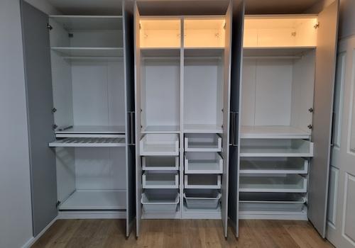 Schlafzimmer Kleiderschrank
