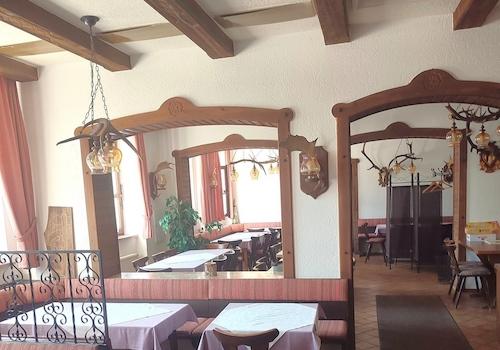 Gasträume "Hubertusstuben"