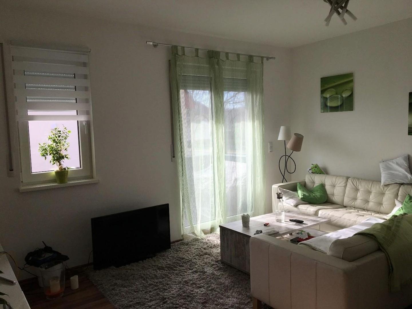 Mietwhg. Wohnz. und Südbalkon