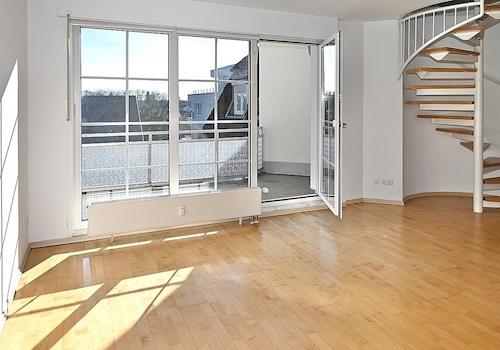 Wohnzimmer Zugang 2. Balkon