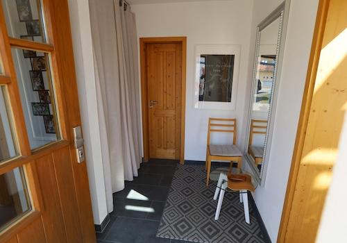 Eingang –  Herzlich willkommen