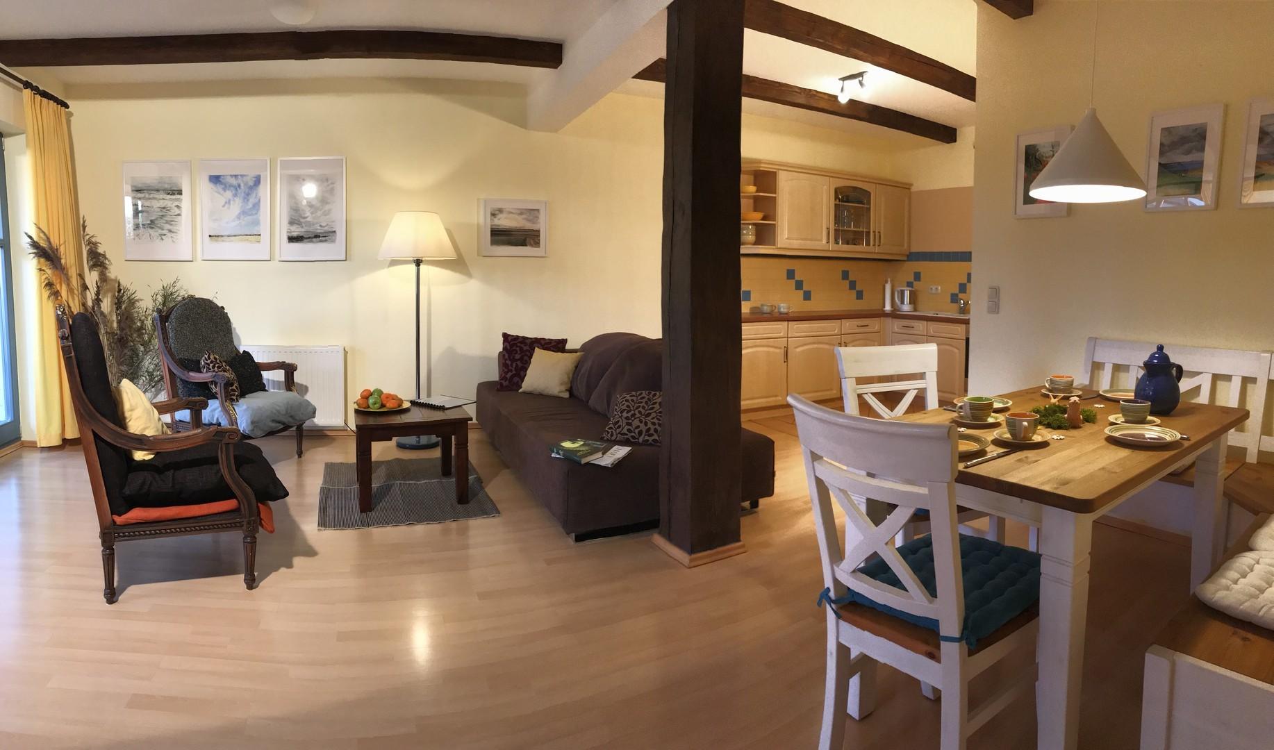 Wohnebene Haus Backbord