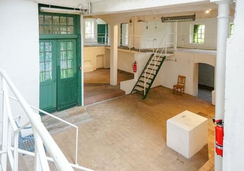 außergewöhnlicher Ausstellungsbereich