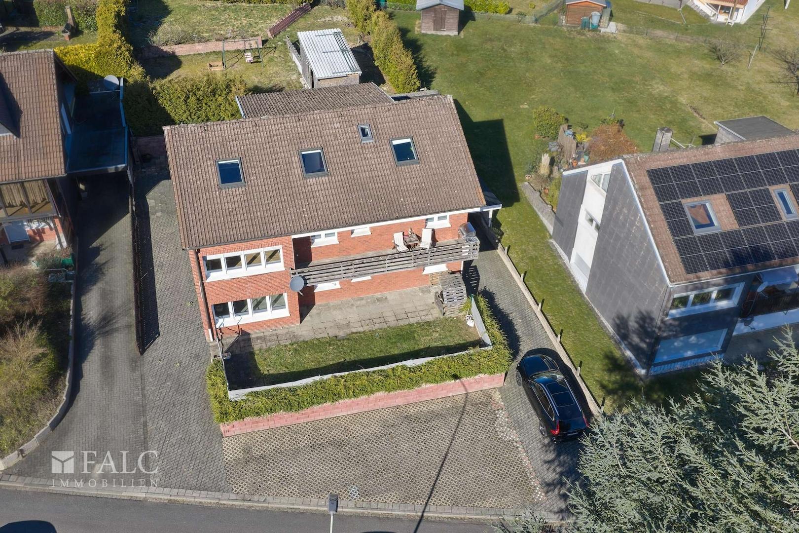 Außenansicht Straßenseite