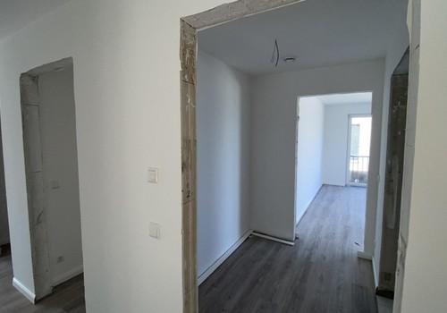 Ankleide vor dem Schlafzimmer