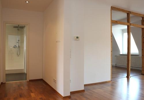 Eingang rechts Esszimmer