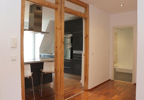 Eingang links Küche