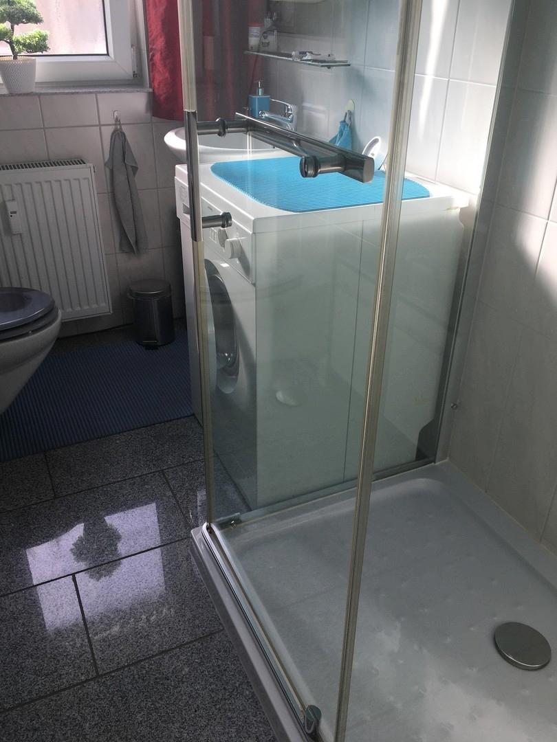 Bad mit Waschmaschinenanschluß