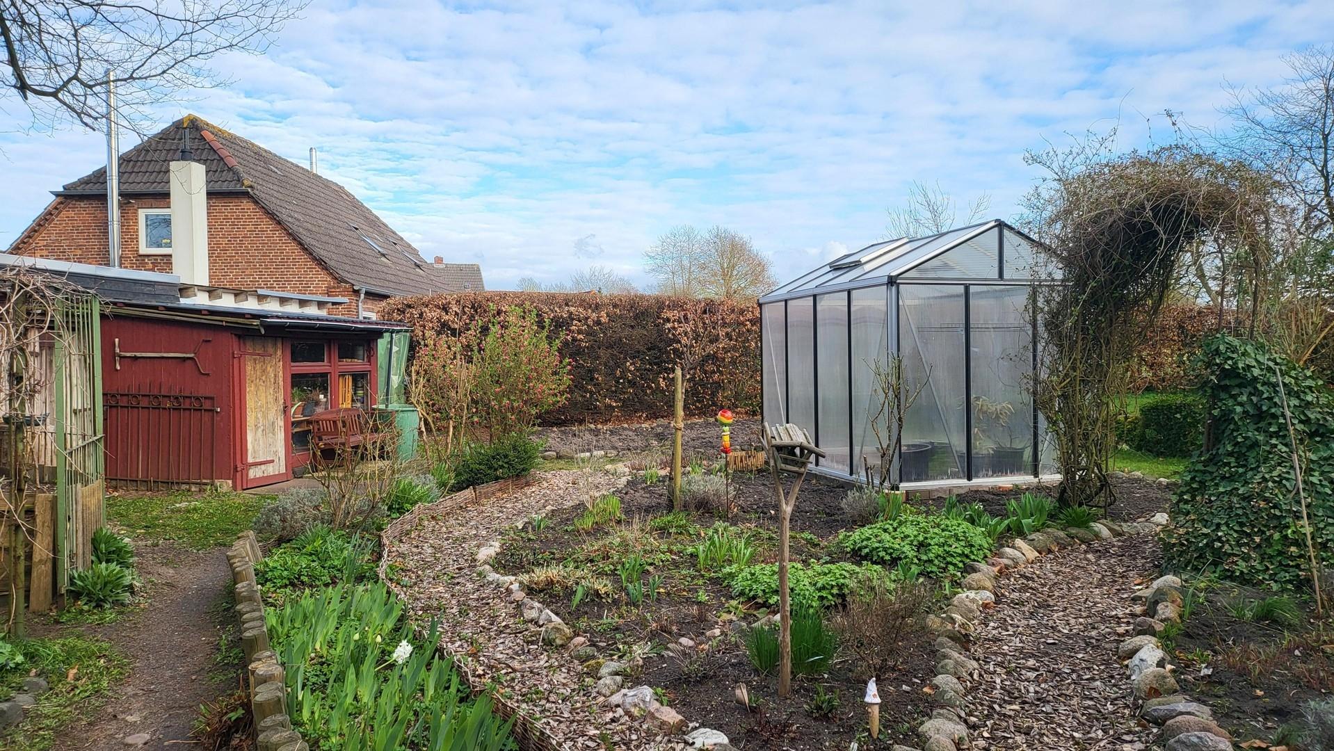 Gartenblick aus der Küche