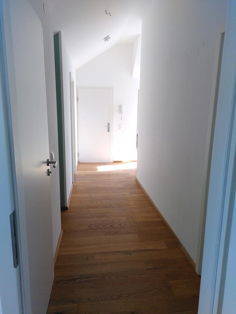 Flur Richtung Wohnungstür