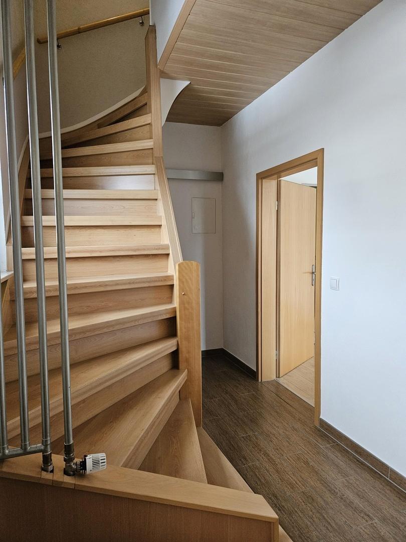 Treppe vom EG ins DG