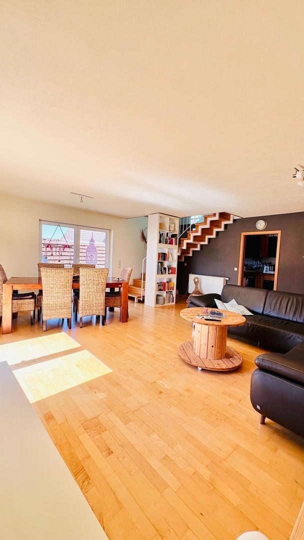 Offener Wohn- und Essbereich