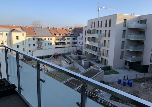 Balkon, Blick in den Garten