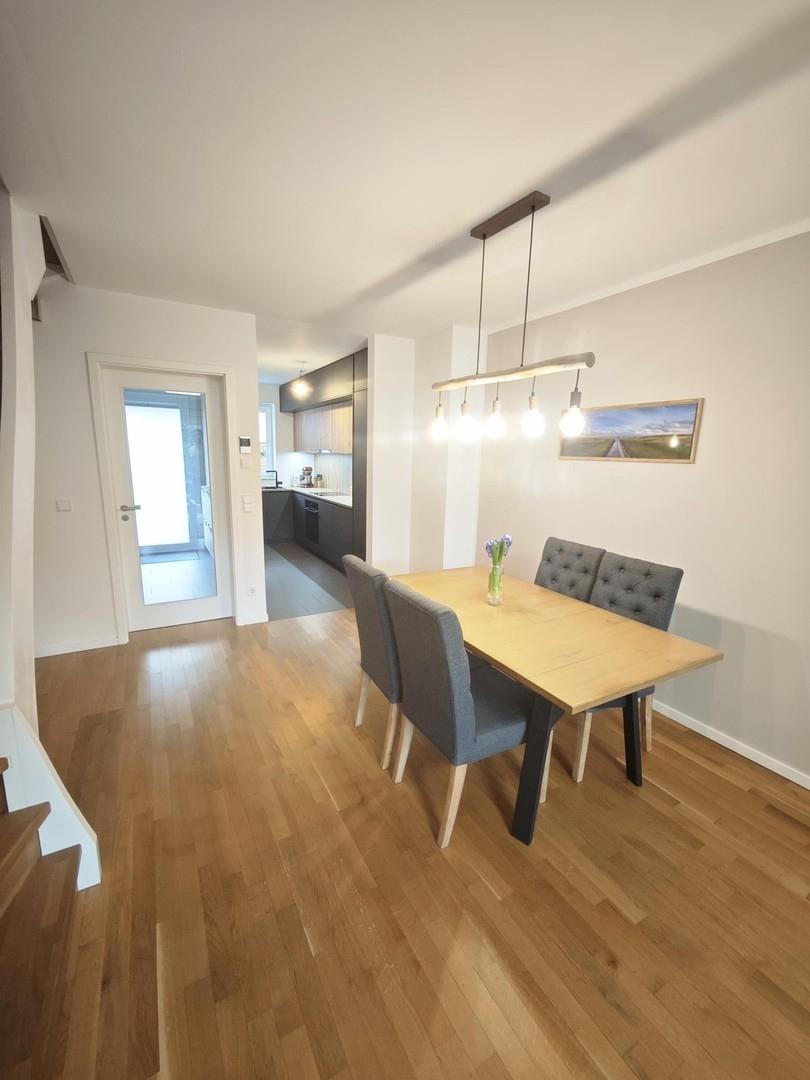 Wohnzimmer/Essbereich