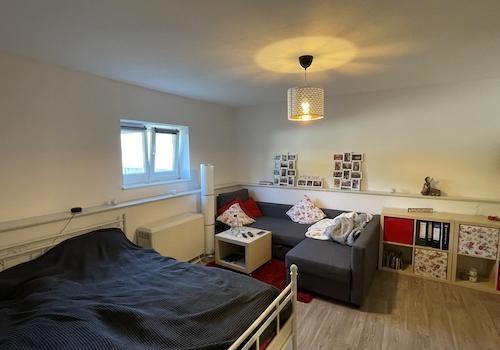 Wohn/-Schlafraum Appartement EG