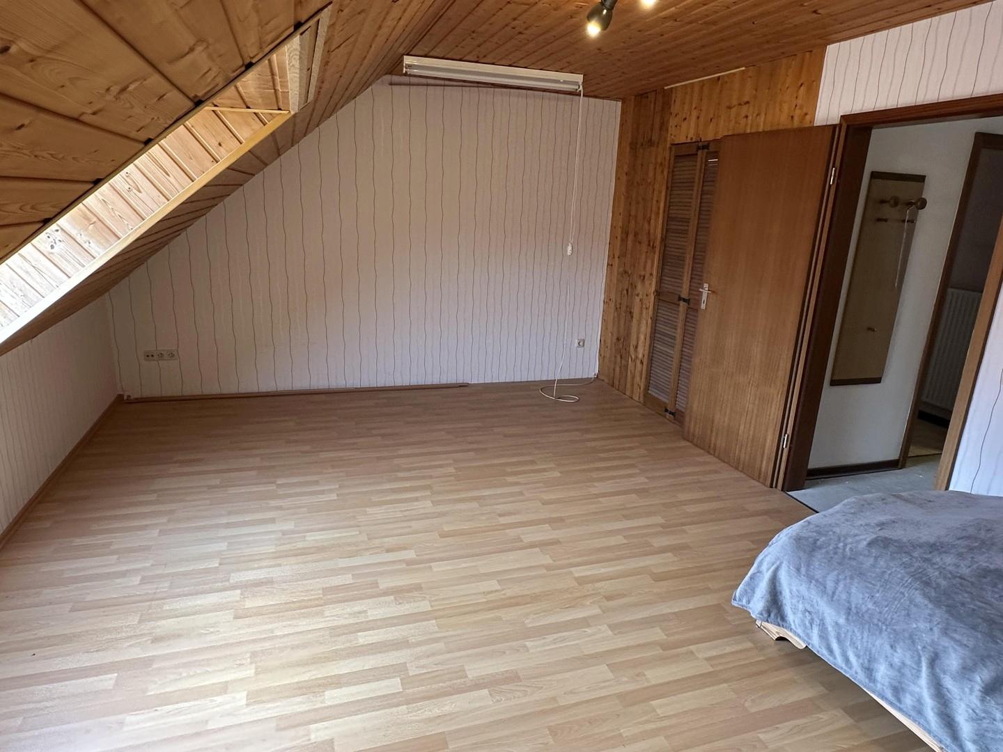 DG großes Zimmer 2