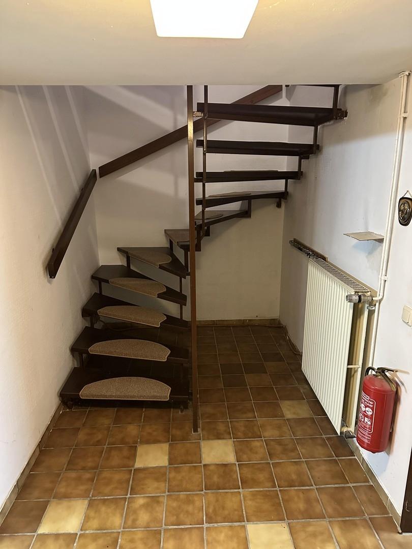 Keller Treppe