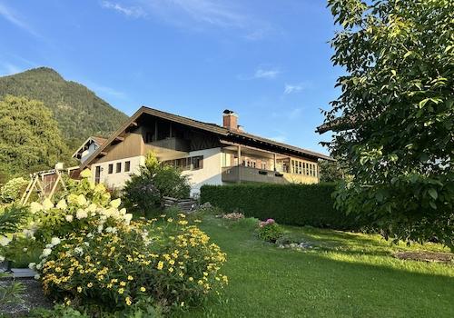 Rückseite des Anwesens