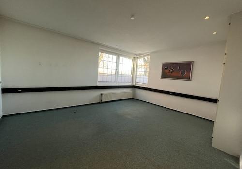 Büro 1