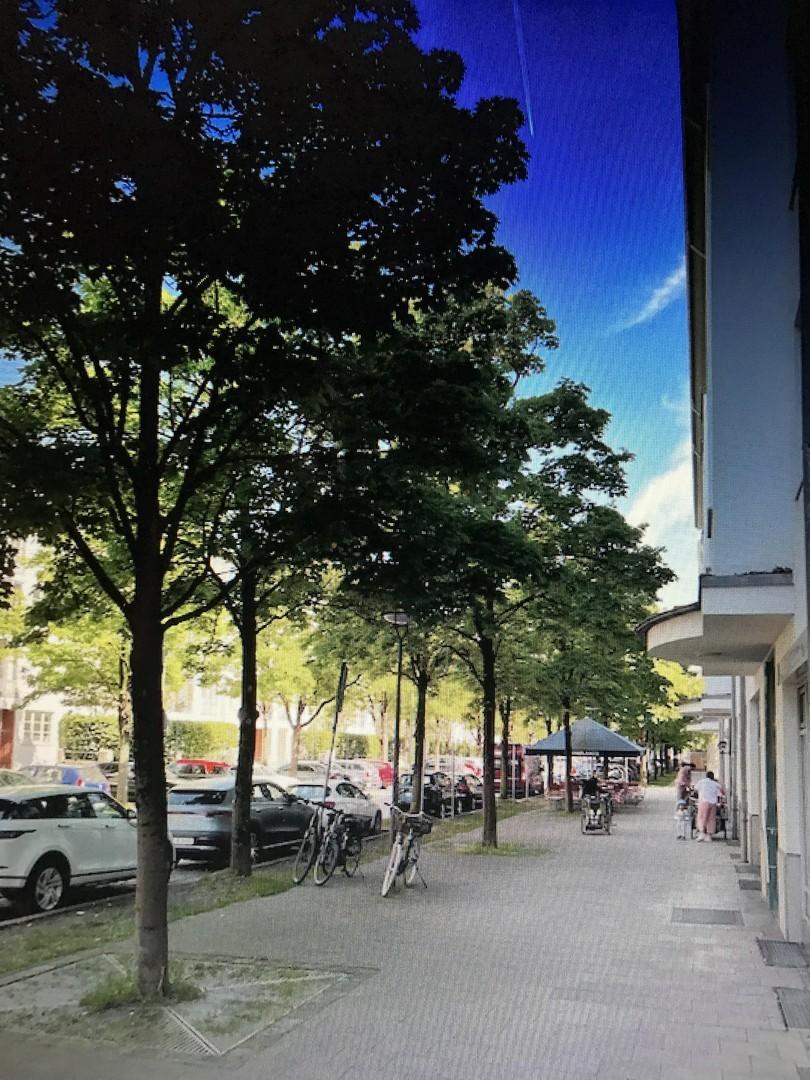 Hauseingang. Haus im Haus