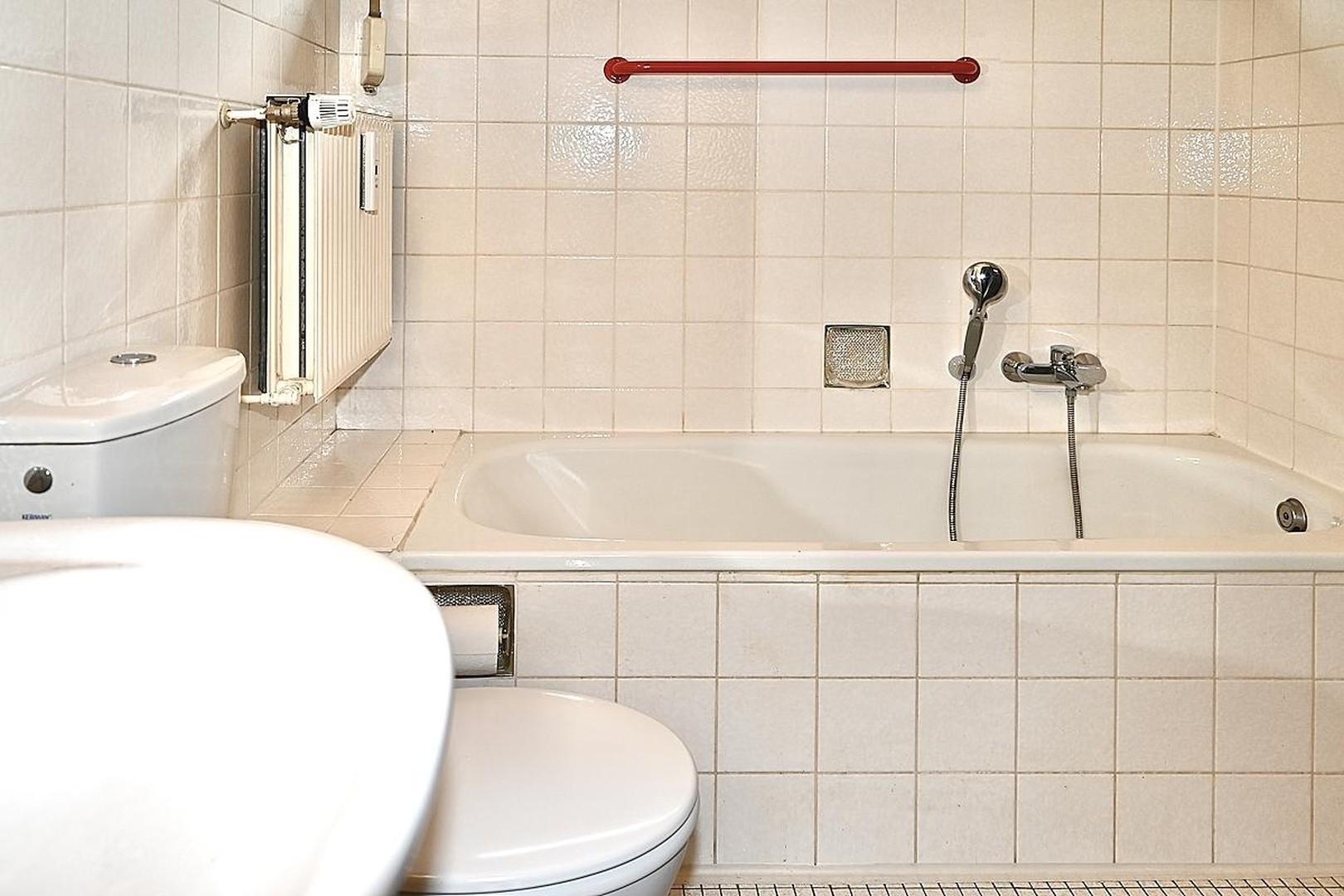 Badezimmer Badewanne