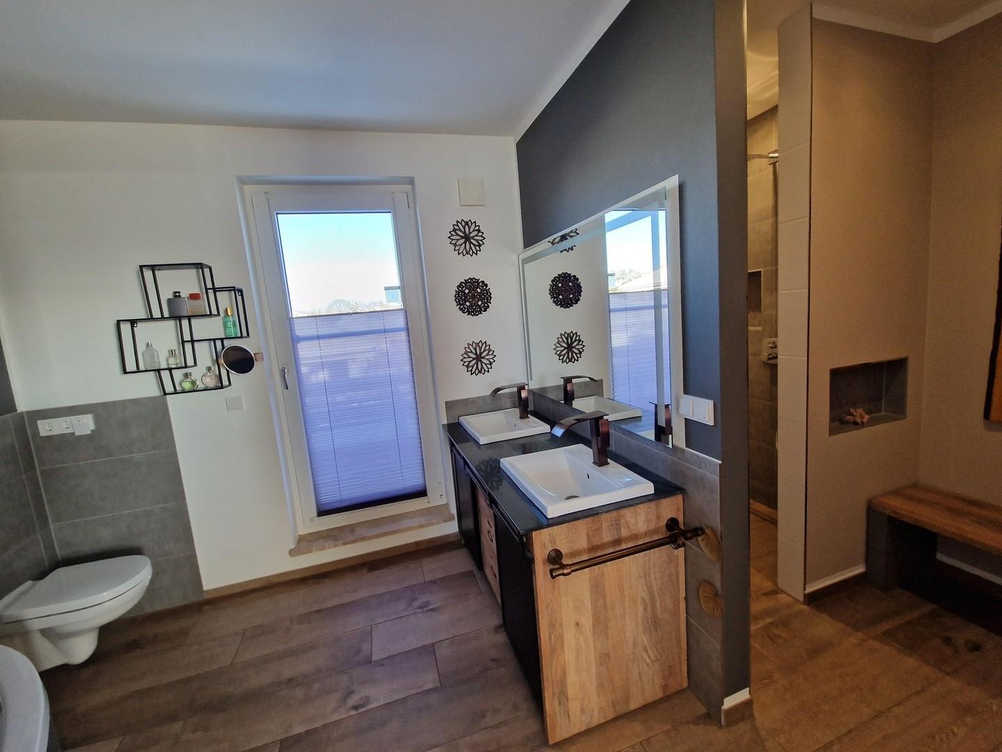 Masterbad en Suite OG