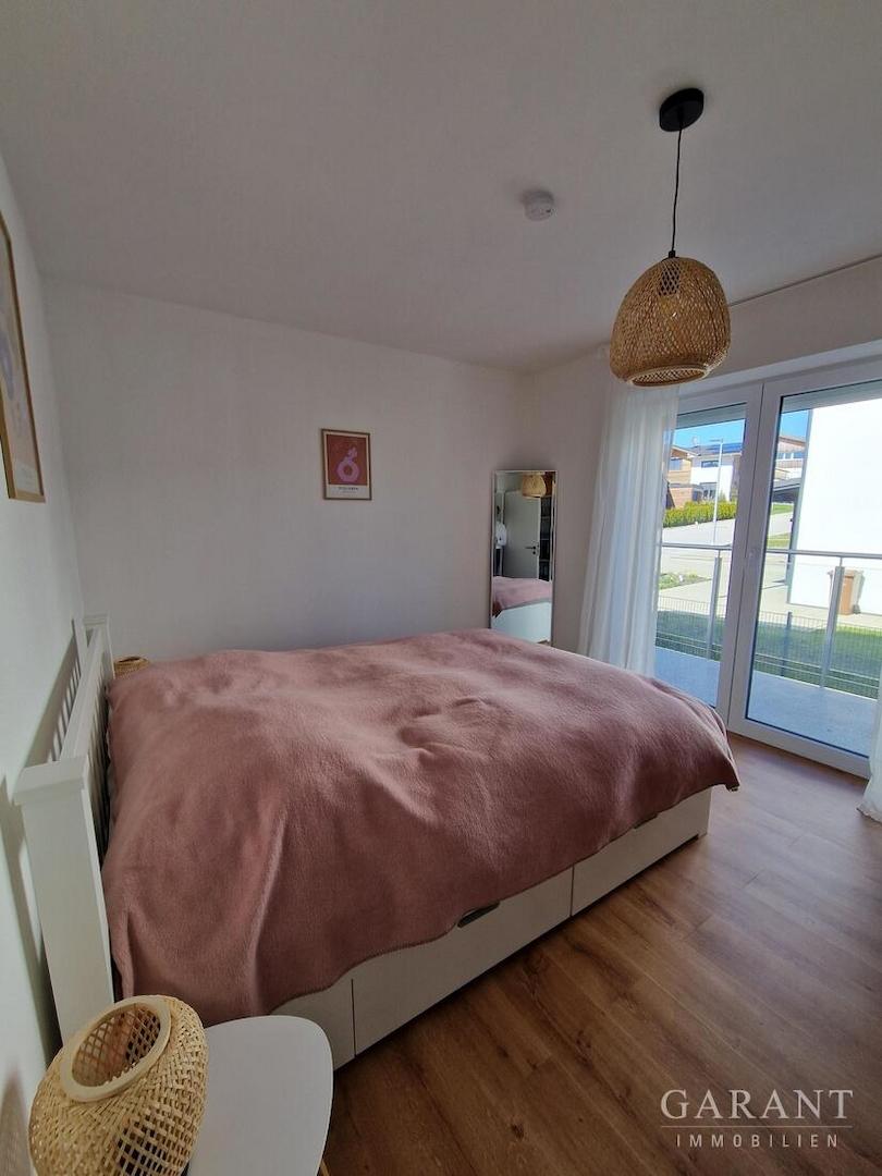 Schlafzimmer mit Balkon