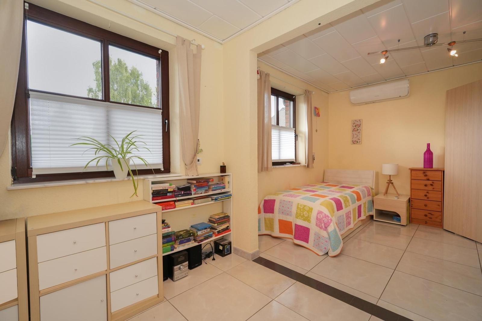 Kinderzimmer EG