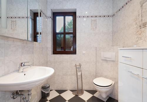 Badezimmer 2 im Souterrain