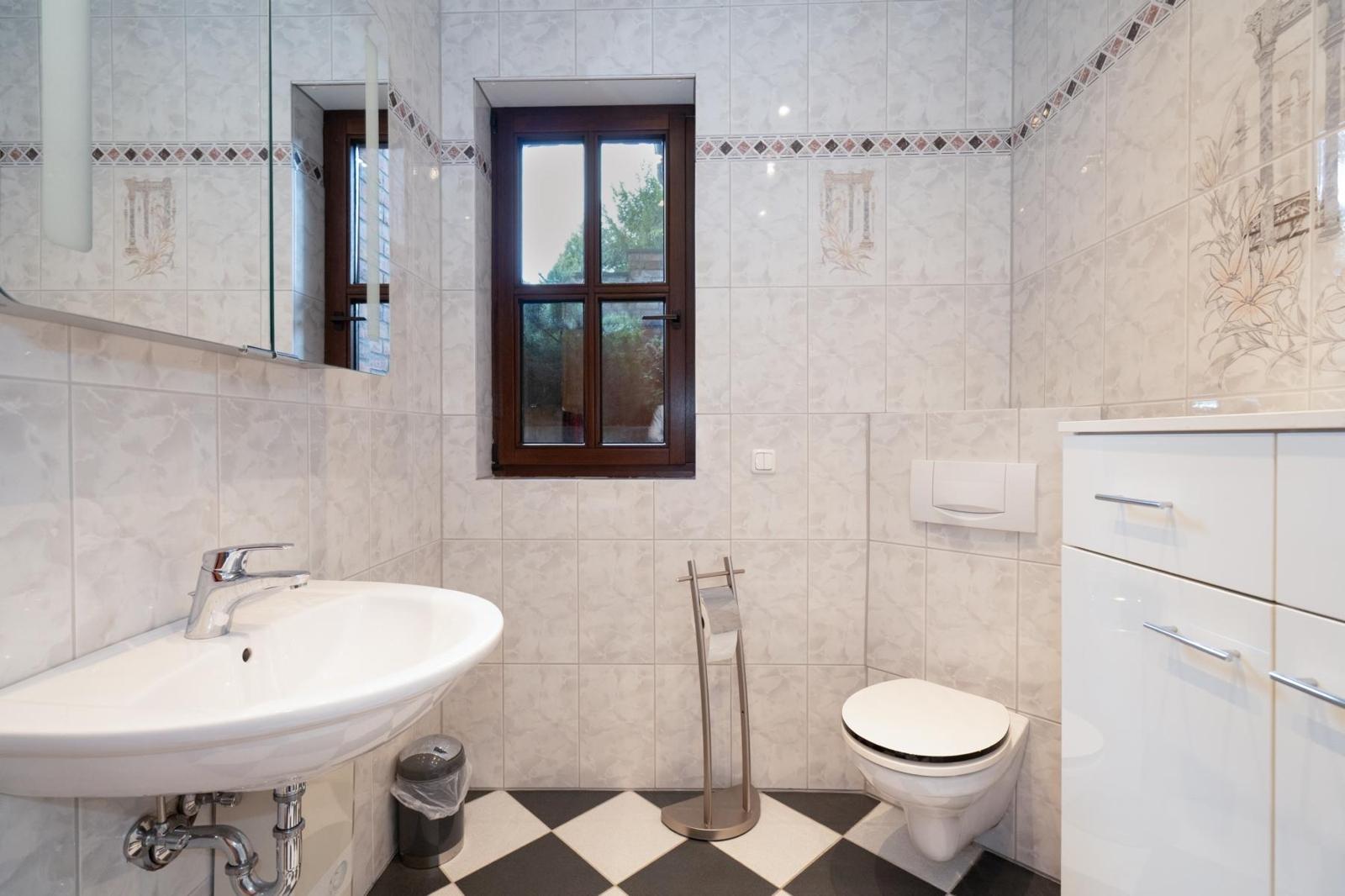 Badezimmer 2 im Souterrain