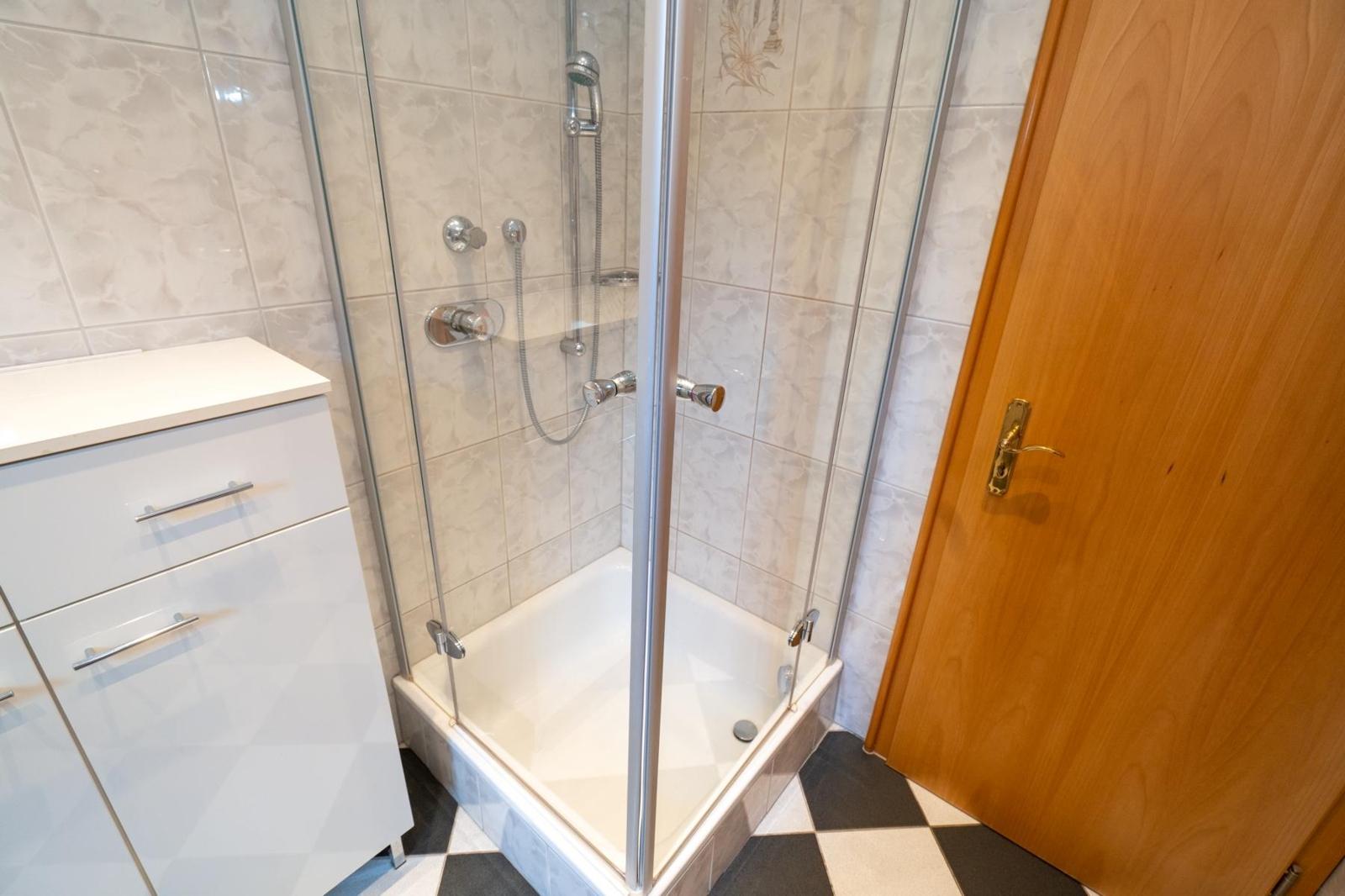 Badezimmer 2 im Souterrain