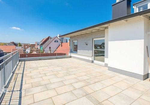 Dachterrasse - (KI generiert)