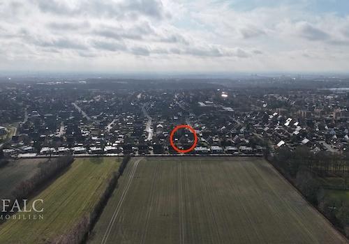 ruhige Lage am Feldrand