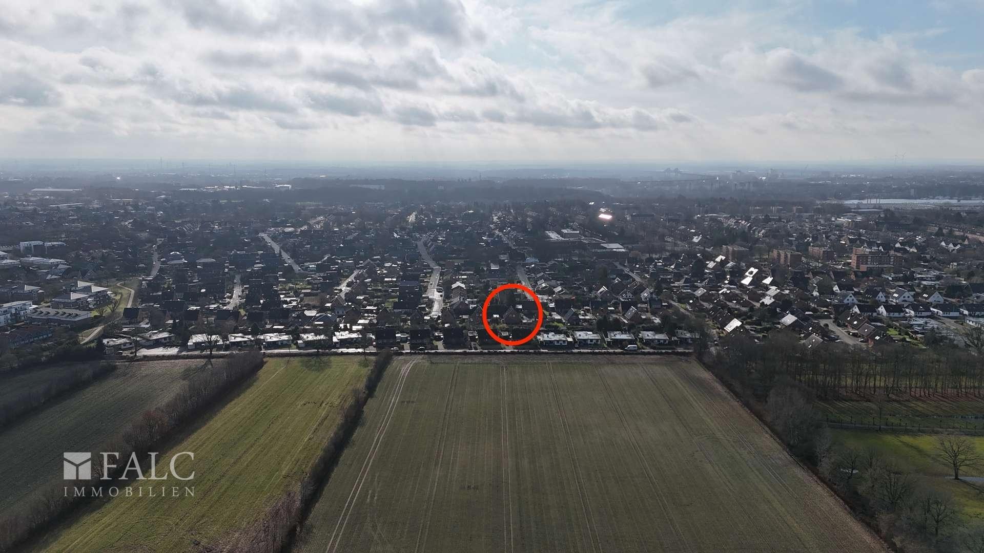 ruhige Lage am Feldrand