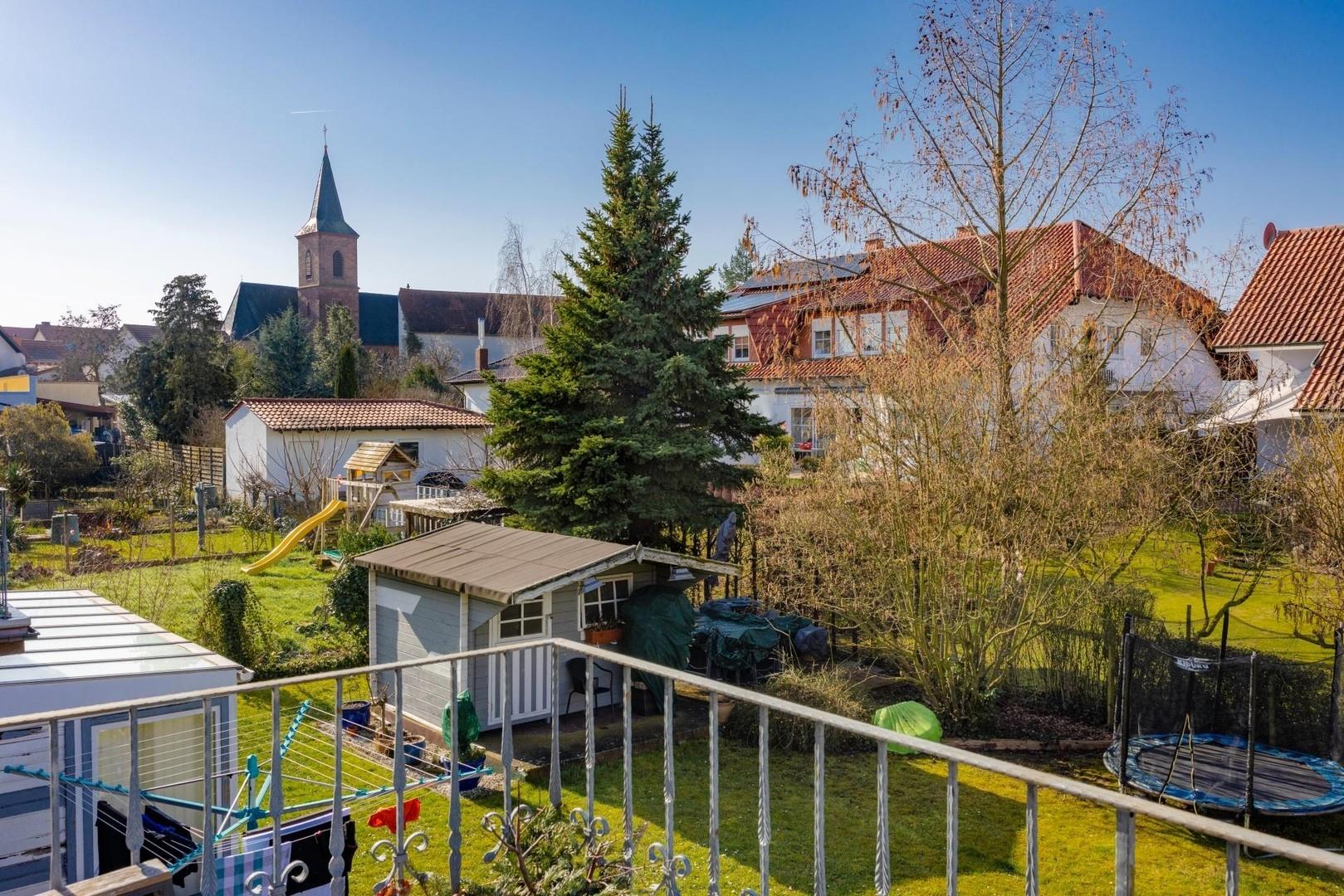 Balkon / Garten (Ebene unten)