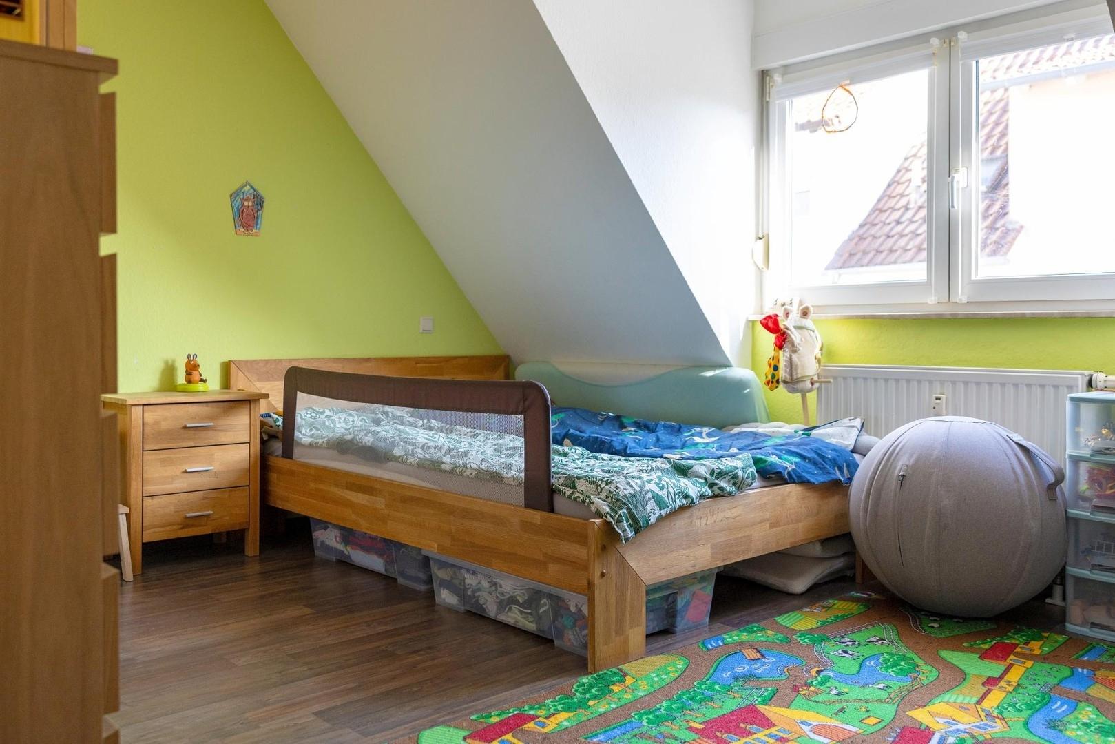 Kind / Büro (Ebene unten)