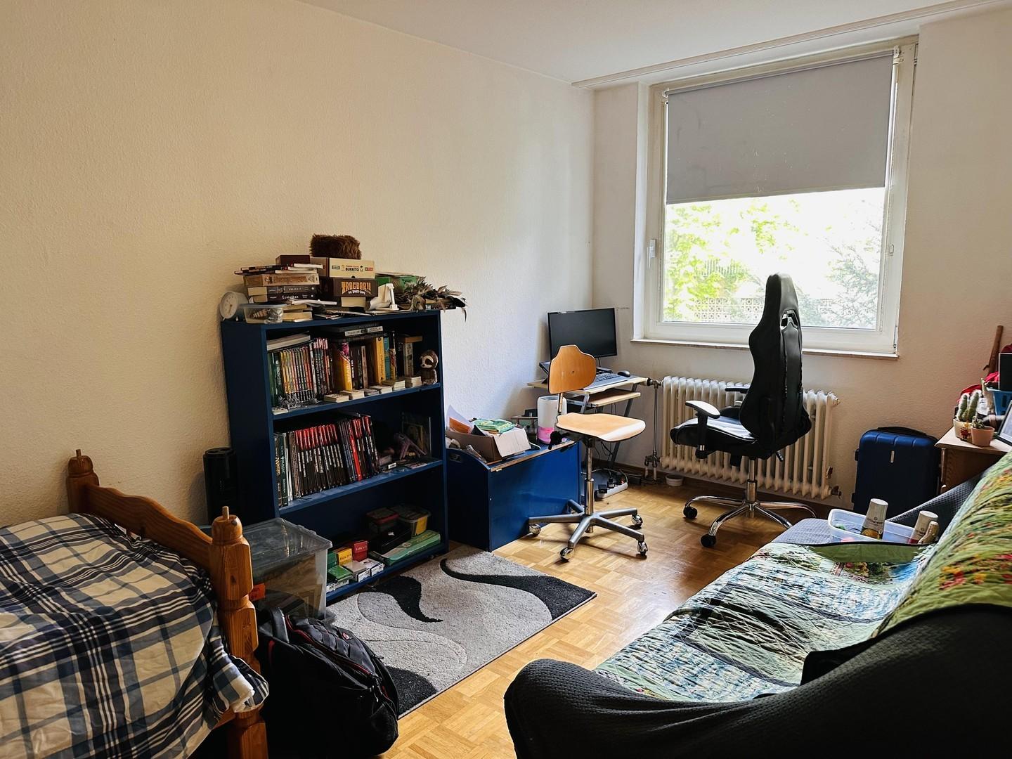 Schlafzimmer / Büro