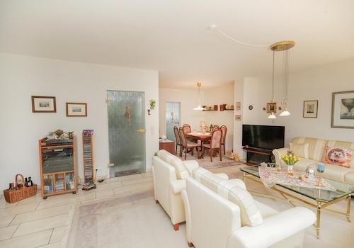 Wohn- und Essbereich