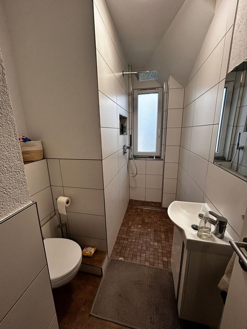 Duschbad & Gäste WC