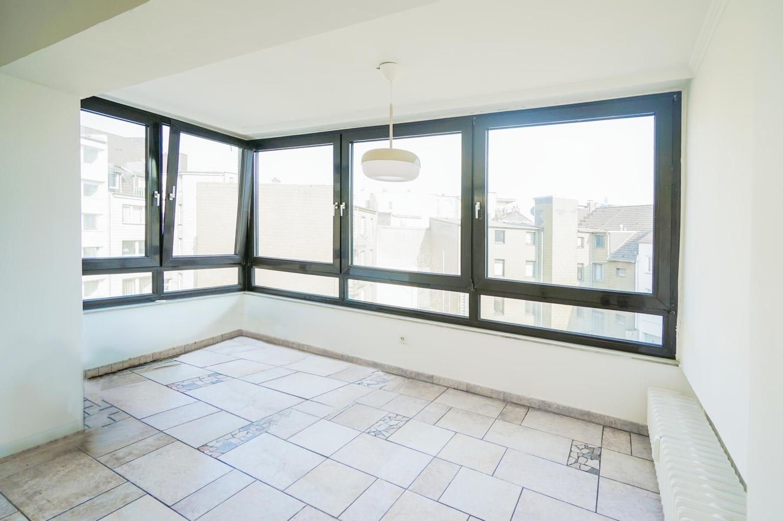 Küche mit Essbereich