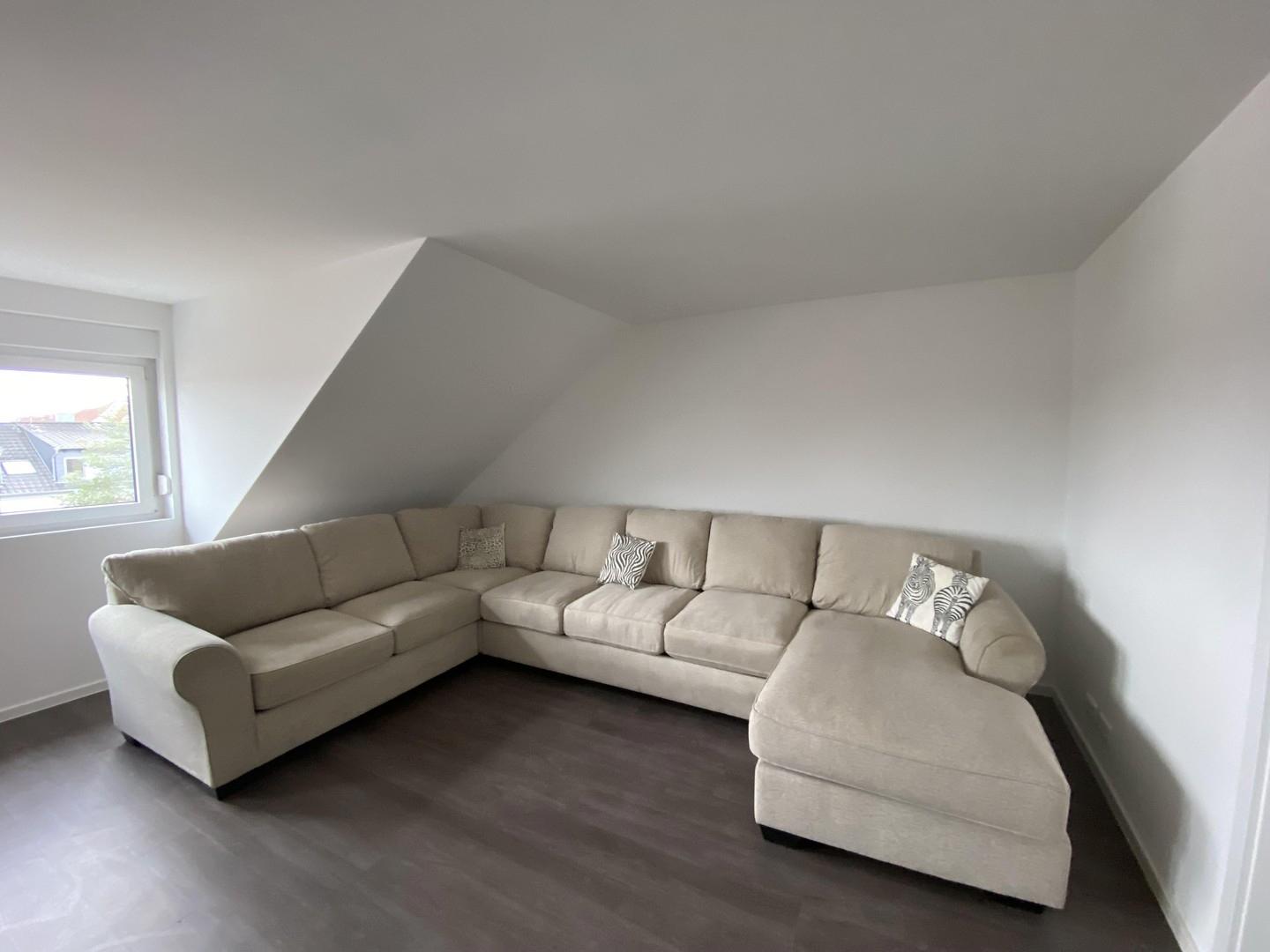 Wohnzimmer mit Couch
