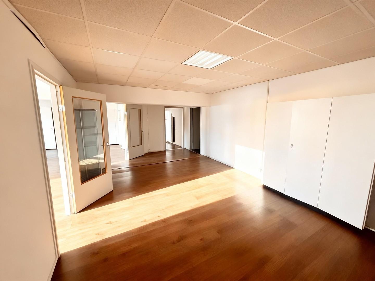 Büro 2. Eingangsbereich