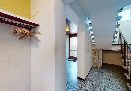 EG Garderobe, Treppenhaus