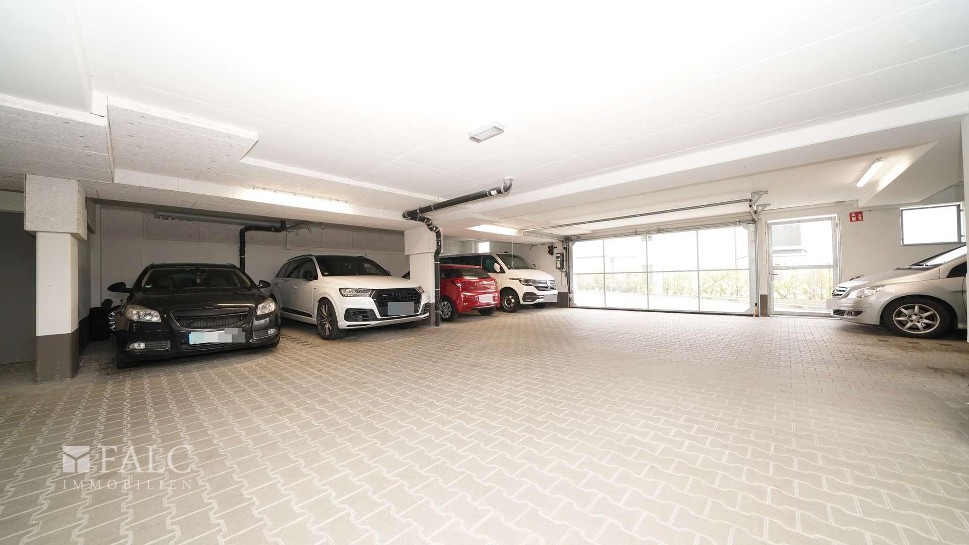 Einfahrt zur Tiefgarage