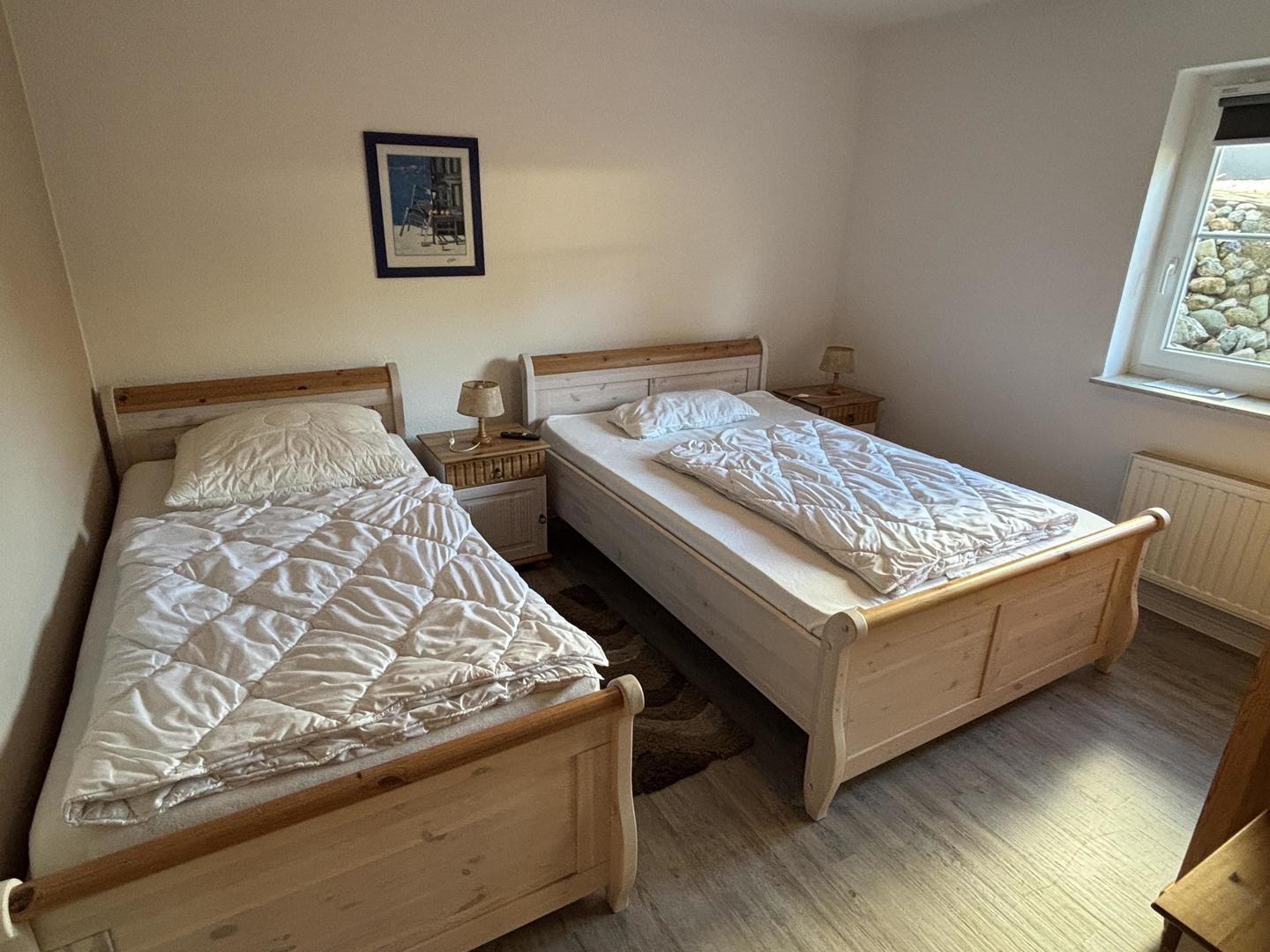 Schlafzimmer 2