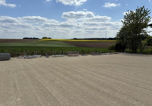 Gewerbegrundstück and der A9