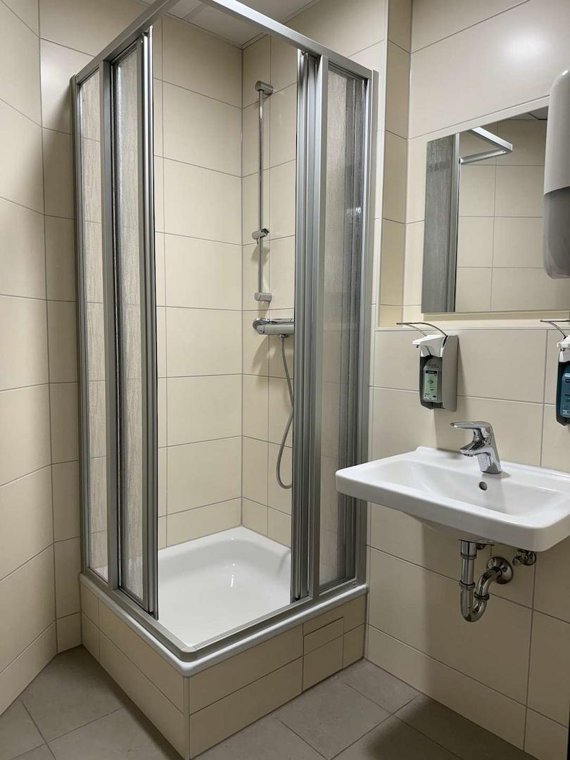 Dusche Keller