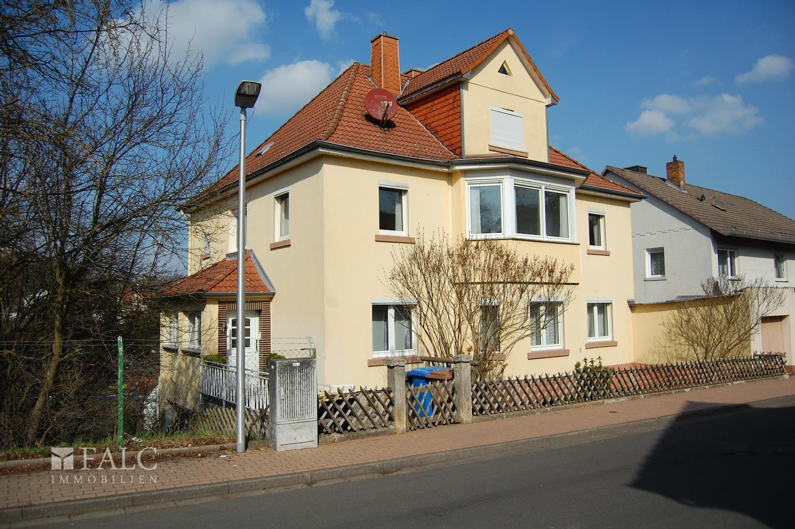 Hausansicht seitlich links